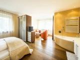 Suite with balcony