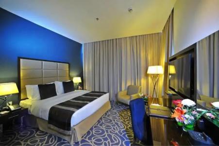 Ramada by Wyndham Abu Dhabi Corniche - 106