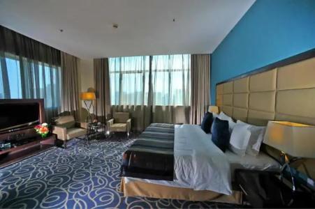Ramada by Wyndham Abu Dhabi Corniche - 119
