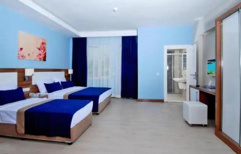 Kleopatra Ramira - All Inclusive - 113