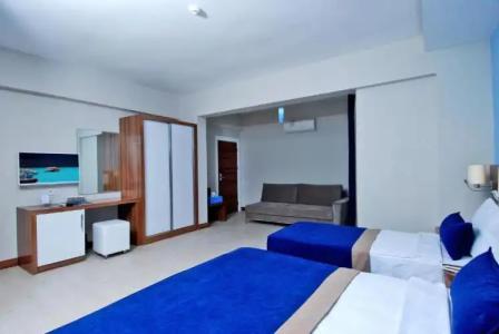 Kleopatra Ramira - All Inclusive - 111