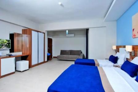 Kleopatra Ramira - All Inclusive - 130