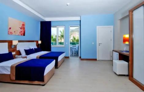 Kleopatra Ramira - All Inclusive - 127