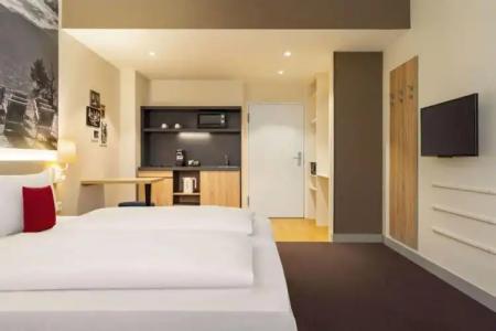Vienna House Easy by Wyndham München - 37