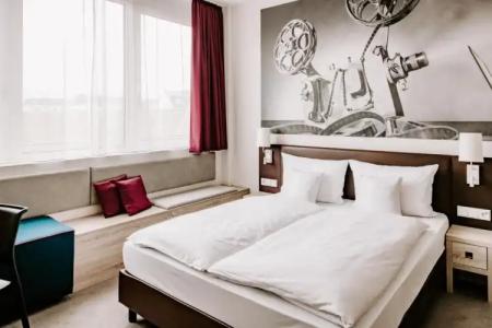 Vienna House Easy by Wyndham München - 26