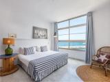 Deluxe Suite with balcony