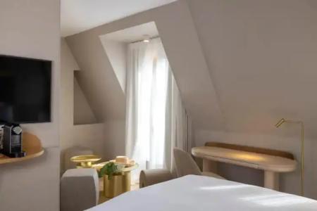 Hôtel Beige - 134