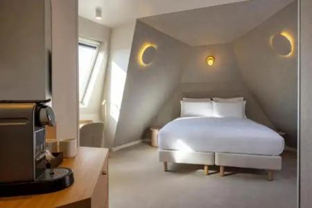 Hôtel Beige - 133