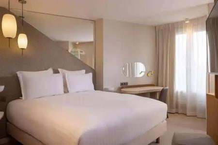 Hôtel Beige - 127