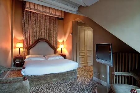 Hôtel Pont Royal - 5