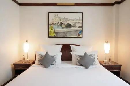 Hôtel Pont Royal - 54