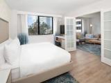 1 Bedroom Deluxe Double Suite