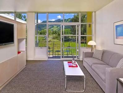 Aspen Meadows Resort - 35