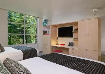 Aspen Meadows Resort - 17