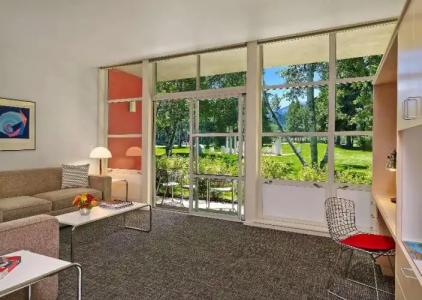 Aspen Meadows Resort - 19