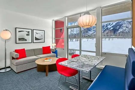 Aspen Meadows Resort - 9