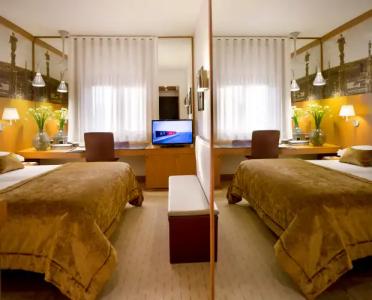 Starhotels Tourist - 5