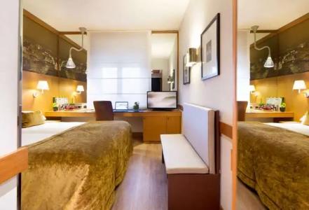 Starhotels Tourist - 3