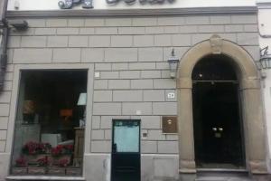 Hotel J and J, Florence