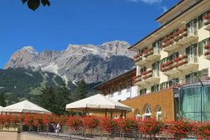 Grand Hotel Savoia Cortina d'Ampezzo, A Radisson Collection Hotel, Cortina d'Ampezzo