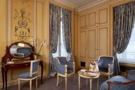 Hôtel Raphael - 110