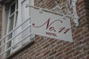 Hotel No. 11, Ludinghausen