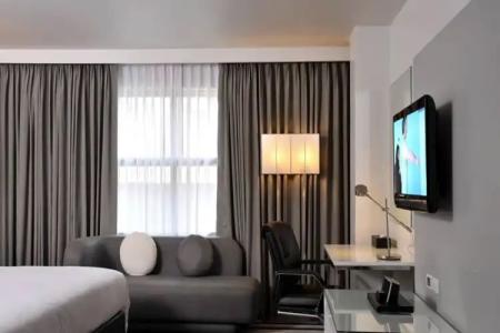 Best Western Plus @20 Sukhumvit - 10