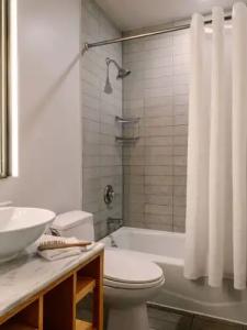 Sonder Duane Street - 66