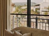 Suite with garden view