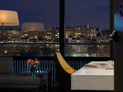 Pullman Paris Tour Eiffel - 24