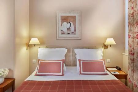 Relais Du Louvre - 156