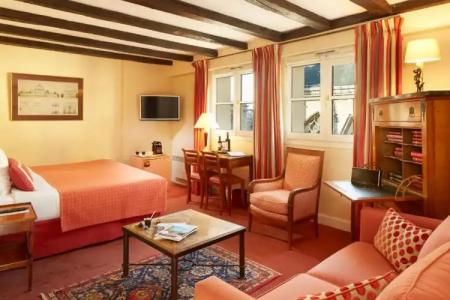 Relais Du Louvre - 174