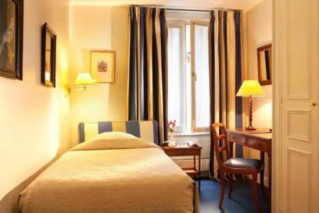 Relais Du Louvre - 112