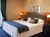 Classic room with partial sea view