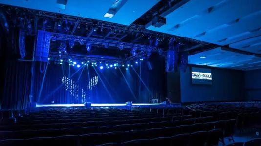 Grey Eagle Resort - 17