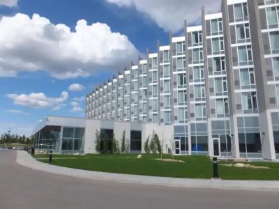 Grey Eagle Resort