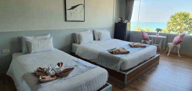 The Beach Front Resort, Pattaya - 137