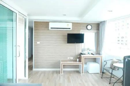 The Beach Front Resort, Pattaya - 182