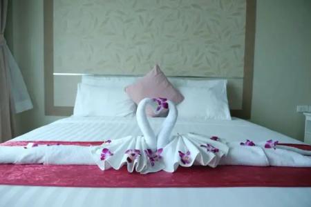 The Beach Front Resort, Pattaya - 198