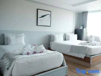 The Beach Front Resort, Pattaya - 215