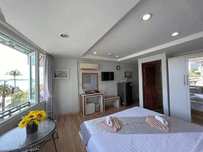 The Beach Front Resort, Pattaya - 104