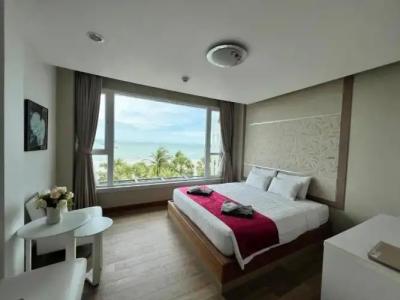 The Beach Front Resort, Pattaya - 141