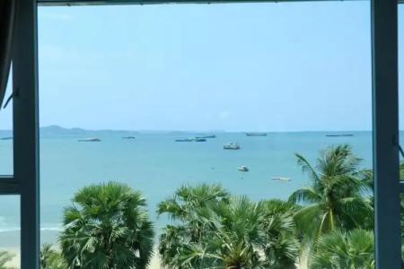 The Beach Front Resort, Pattaya - 151