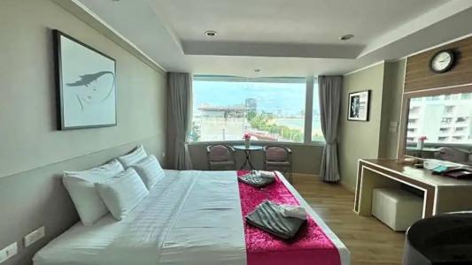 The Beach Front Resort, Pattaya - 109