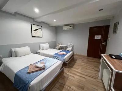 The Beach Front Resort, Pattaya - 138