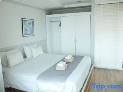 The Beach Front Resort, Pattaya - 185