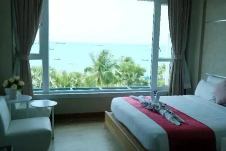 The Beach Front Resort, Pattaya - 98