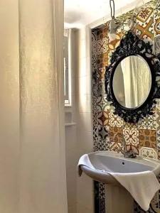 Medium Sitges 1883 - 43