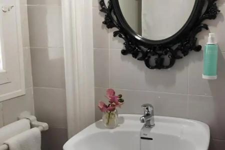 Medium Sitges 1883 - 25