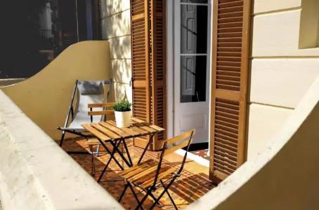 Medium Sitges 1883 - 37